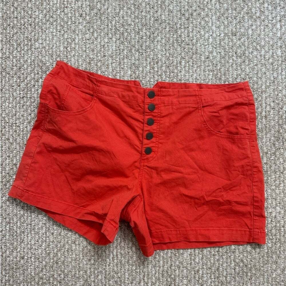 CAbi High Waist Red orange Button fly Shorts size 16